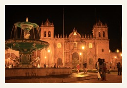 casco main plaza at night