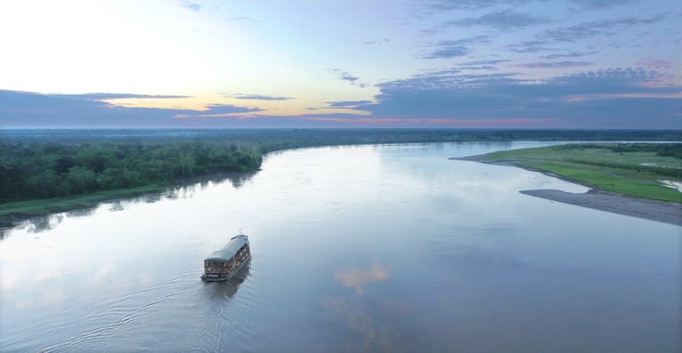 delfin II amazon cruise riverboat on the river