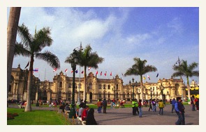 Plaza Mayor Lima