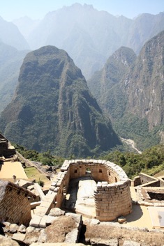 machu picchu touring