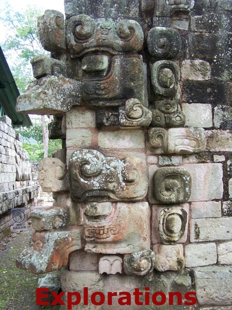 Copan sculpture 1_WM